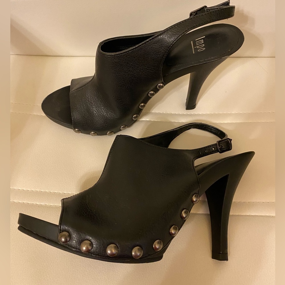 Peep toe sling back black heels